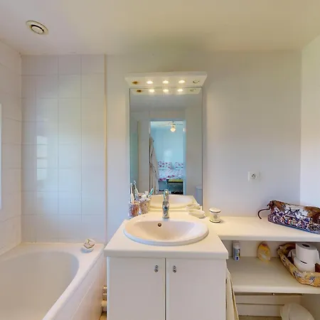 In With Private Swimming Pool, Be Inside Or Outside Holiday home Oregue