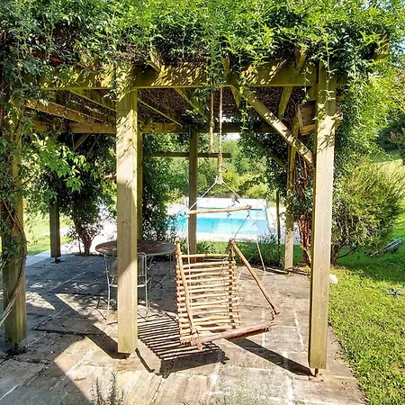 In With Private Swimming Pool, Be Inside Or Outside Holiday home
